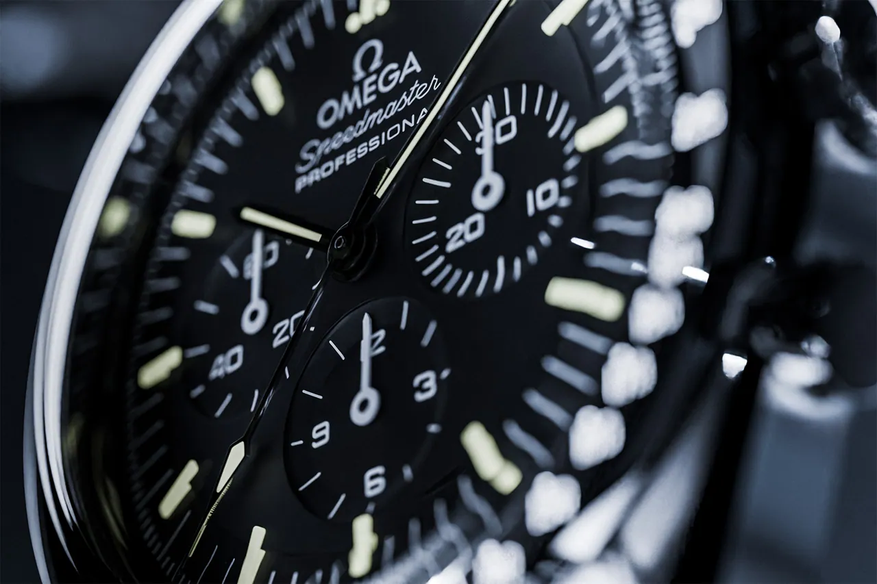3D Omega Uhr